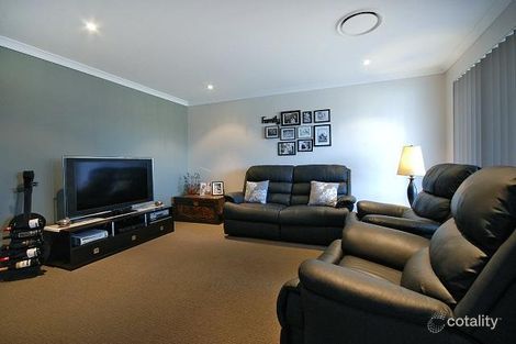 Property photo of 19 Hookstone Drive Landsdale WA 6065