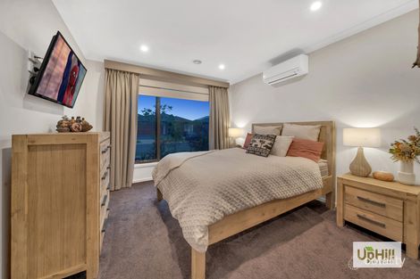 Property photo of 31 Castillo Avenue Clyde North VIC 3978