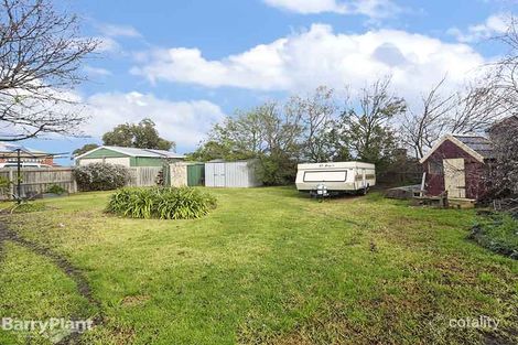 Property photo of 16 Mervyn Court St Albans Park VIC 3219