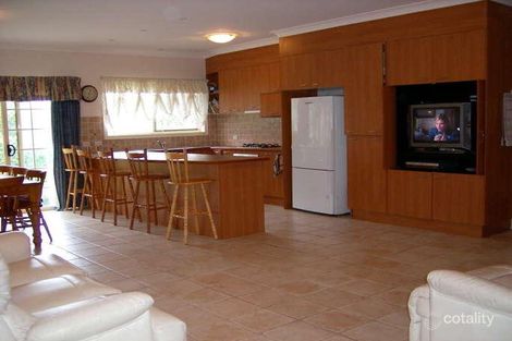 Property photo of 9 Kettleton Close Bridgeman Downs QLD 4035