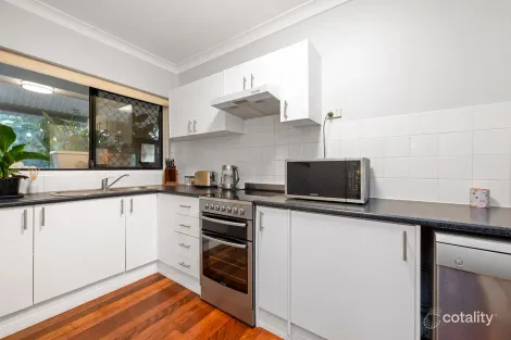 Property photo of 1/232 Chatsworth Road Coorparoo QLD 4151