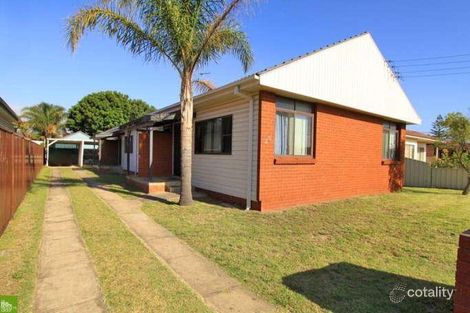 Property photo of 2/29 Kurrajong Street Windang NSW 2528