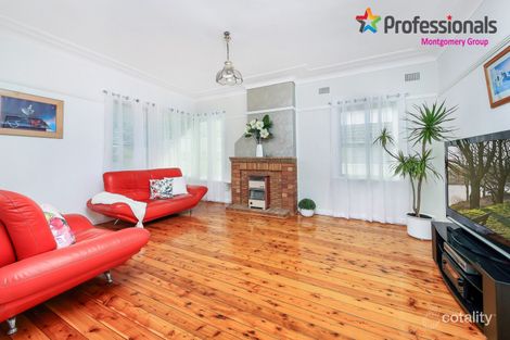 Property photo of 16 Larkhill Avenue Riverwood NSW 2210