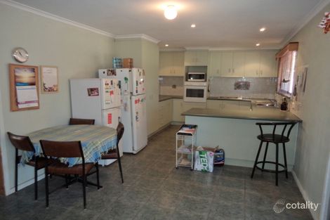 Property photo of 8 Storer Court Swan Hill VIC 3585