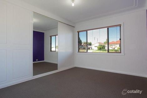 Property photo of 2 Irvine Street Garden Suburb NSW 2289