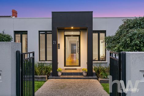 Property photo of 21 Schofield Court Bell Post Hill VIC 3215