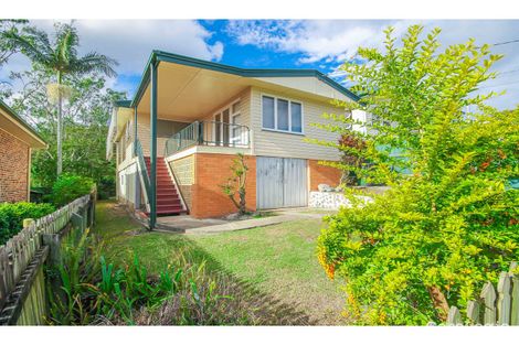 Property photo of 10 View Street Mount Gravatt East QLD 4122