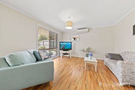 Property photo of 10 Adam Court Drouin VIC 3818
