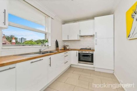 Property photo of 7/14 Deakin Street St Kilda West VIC 3182