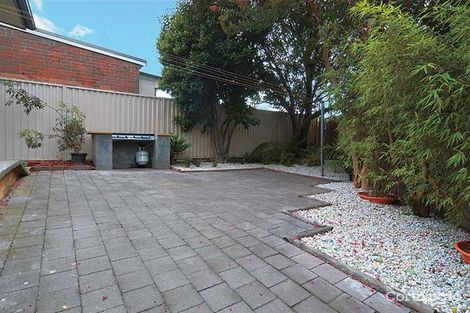 Property photo of 26 Gornall Avenue Earlwood NSW 2206