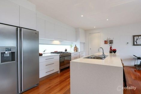 Property photo of 14 Jackson Way Dromana VIC 3936