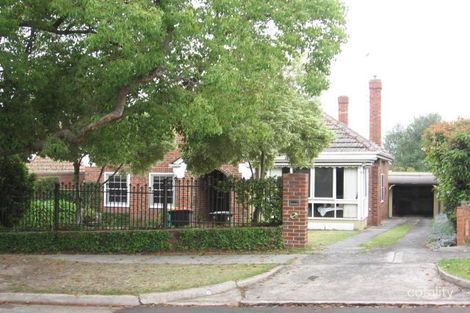 2 Quantock St, Canterbury, VIC 3126