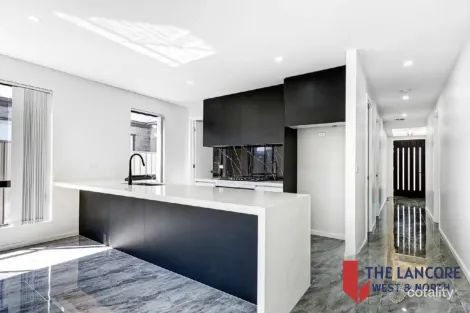 Property photo of 4 Tweed Place Kalkallo VIC 3064