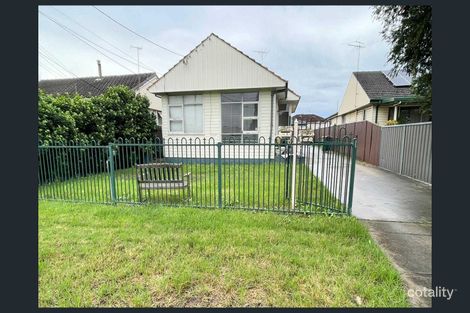 62 Chifley St, Smithfield, NSW 2164