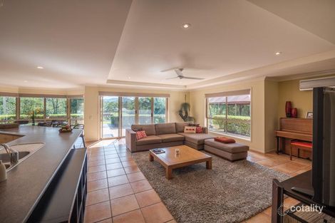 Property photo of 11 Tallarook Court Karana Downs QLD 4306