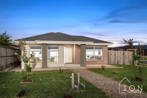 Property photo of 1 Creekside Street Clyde VIC 3978