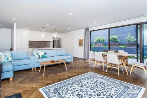 Property photo of 7 Spring Rise Glen Waverley VIC 3150