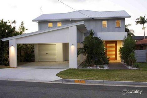 Property photo of 11 Plover Avenue Paradise Point QLD 4216