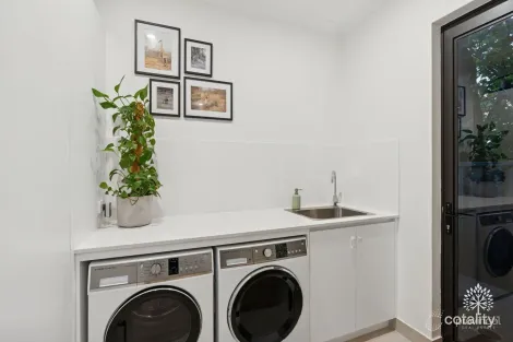 Property photo of 99C Canning Road Kalamunda WA 6076