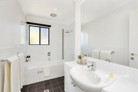 Property photo of 4/56-58 Havenview Road Terrigal NSW 2260