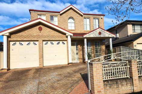 60 Humphries Rd, St Johns Park, NSW 2176