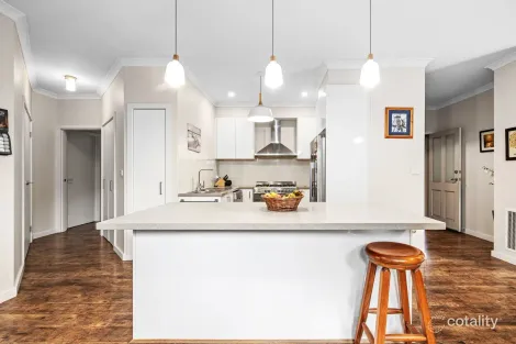 Property photo of 2/17 Renwick Road Ferntree Gully VIC 3156