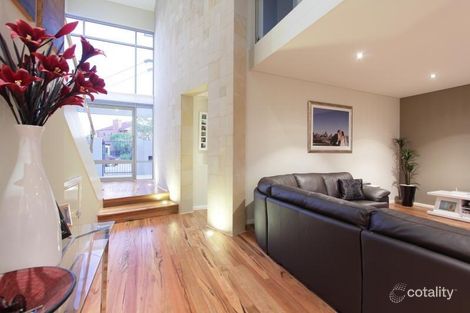 28 Waterway Cres, Ascot, WA 6104