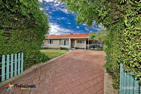 Property photo of 18 Hartley Way Balga WA 6061