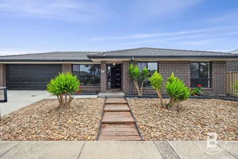 Property photo of 12 Ascot Gardens Drive Delacombe VIC 3356