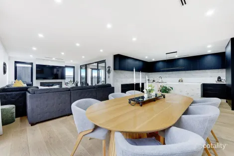 Property photo of 17 Riverglen Drive Craigieburn VIC 3064
