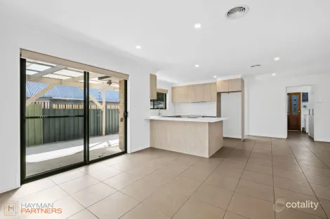 Property photo of 15 Barangaroo Street Chisholm ACT 2905