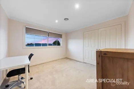 Property photo of 6 Petrel Close Blind Bight VIC 3980