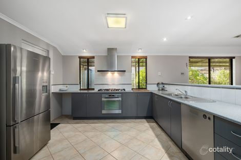 Property photo of 3 Auckland Way Hocking WA 6065