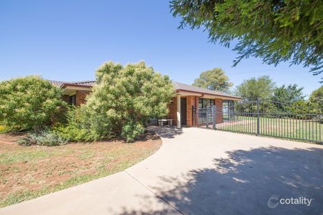 Property photo of 98 Twickenham Drive Dubbo NSW 2830