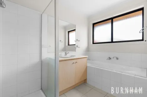 Property photo of 5/10-16 Nepean Court Wyndham Vale VIC 3024