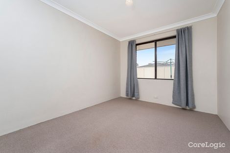 Property photo of 8 Cowan Place Safety Bay WA 6169