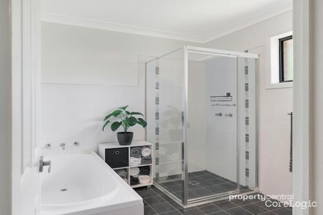 8 Dolomite Rd, Cranebrook, NSW 2749