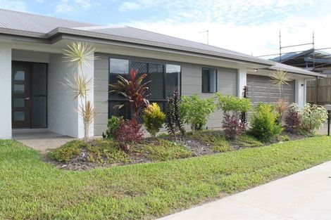Property photo of 19 Hillary Drive Smithfield QLD 4878