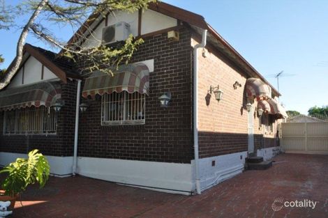 27 Renown Ave, Wiley Park, NSW 2195