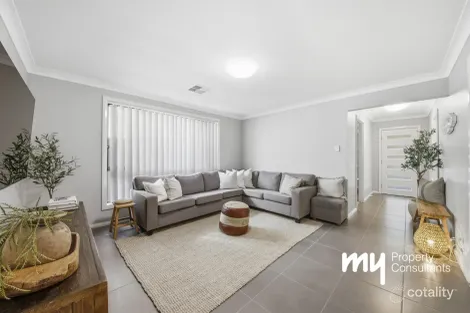 Property photo of 48 Holland Drive Spring Farm NSW 2570