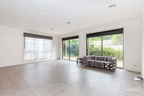Property photo of 2/76 Scoresby Road Bayswater VIC 3153