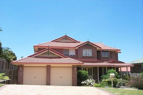 Property photo of 32 Holborn Crescent Carindale QLD 4152