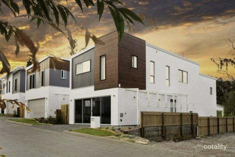 12 Stonewood Cct, Oxenford, QLD 4210