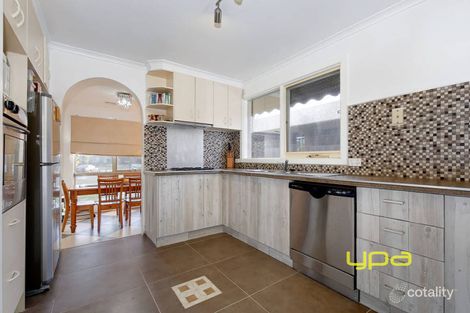 Property photo of 2 Pinaroo Court Wyndham Vale VIC 3024