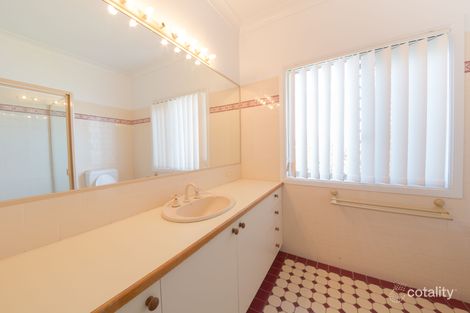 Property photo of 8 Marjorie Crescent Benowa QLD 4217