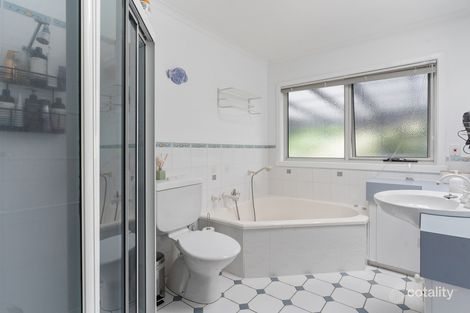 Property photo of 58 Kaoota Road Rose Bay TAS 7015