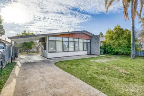 Property photo of 11 Barry Avenue Mildura VIC 3500