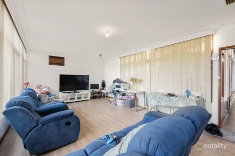 Property photo of 11 Barry Avenue Mildura VIC 3500