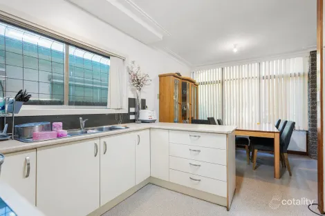 Property photo of 11 Barry Avenue Mildura VIC 3500
