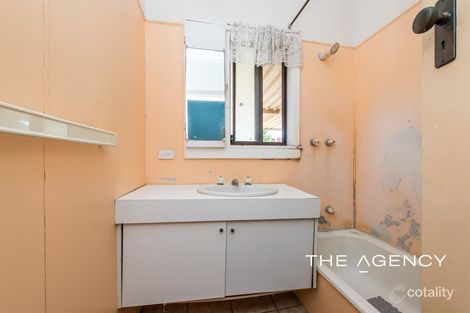 Property photo of 47 Curlington Crescent Balga WA 6061